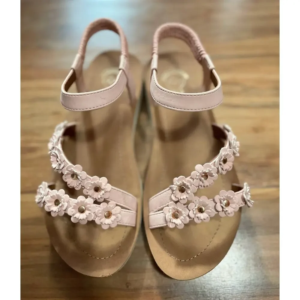 WHITE MOUNTAIN Kids Ease Floral Sandal, Lt.Blush/Smooth, Size 3 M w/Box